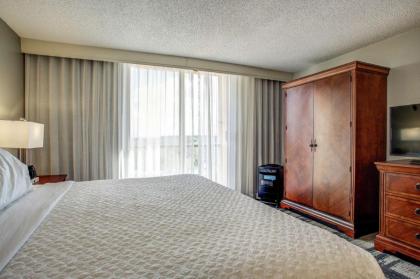 Embassy Suites By Hilton Hotel Orlando-International Dr. South/Conv. Center - image 13