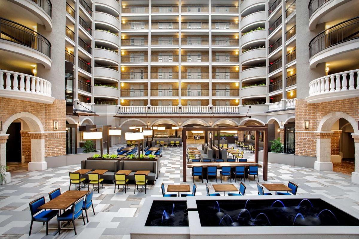 Embassy Suites By Hilton Hotel Orlando-International Dr. South/Conv. Center - image 3