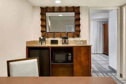 Embassy Suites By Hilton Hotel Orlando-International Dr. South/Conv. Center - image 30