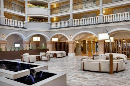 Embassy Suites By Hilton Hotel Orlando-International Dr. South/Conv. Center - image 4