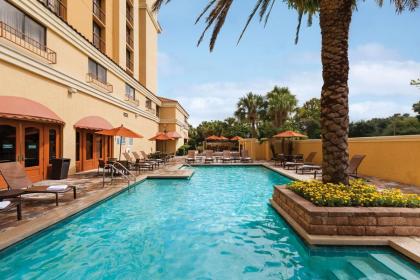 Embassy Suites By Hilton Hotel Orlando-International Dr. South/Conv. Center - image 7