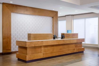 Hilton Garden Inn Orlando Seaworld International Center - image 5