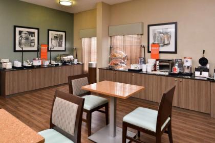 Hampton Inn By Hilton Orlando-At Universal Studios - image 15
