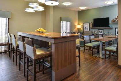 Hampton Inn By Hilton Orlando-At Universal Studios - image 17