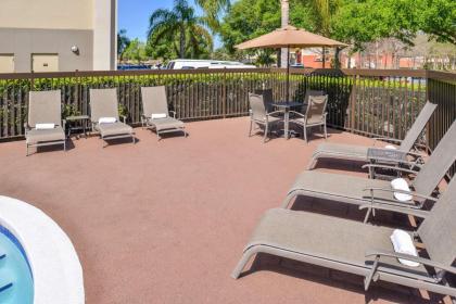 Hampton Inn By Hilton Orlando-At Universal Studios - image 6
