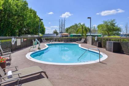 Hampton Inn By Hilton Orlando-At Universal Studios - image 7