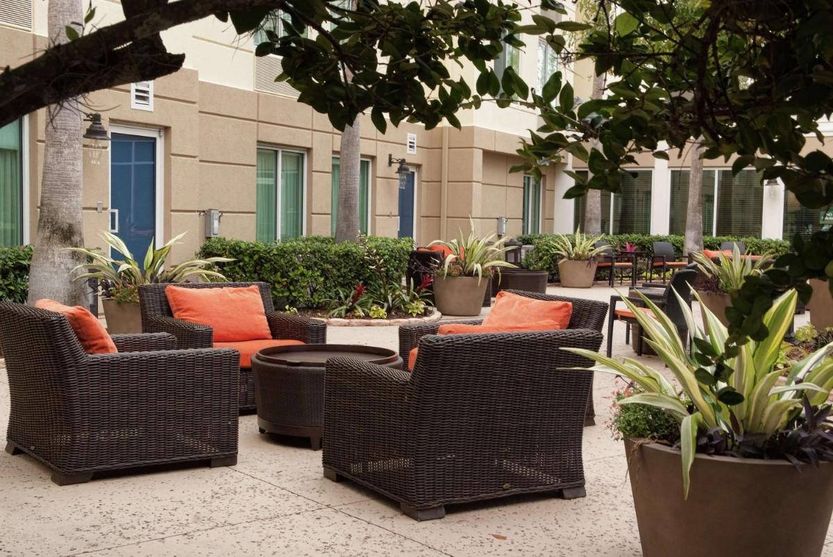 Hilton Garden Inn Orlando Airport - main image