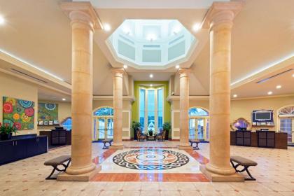 Hilton Grand Vacations at SeaWorld - image 7