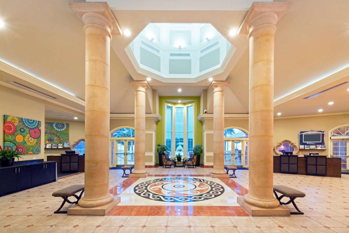 Hilton Grand Vacations at SeaWorld - image 7