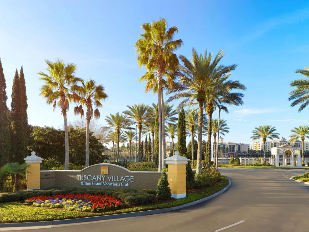 Hilton Grand Vacations at Tuscany Village - image 4