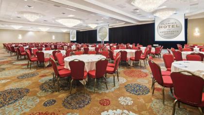 The Florida Hotel & Conference Center in the Florida Mall - image 17
