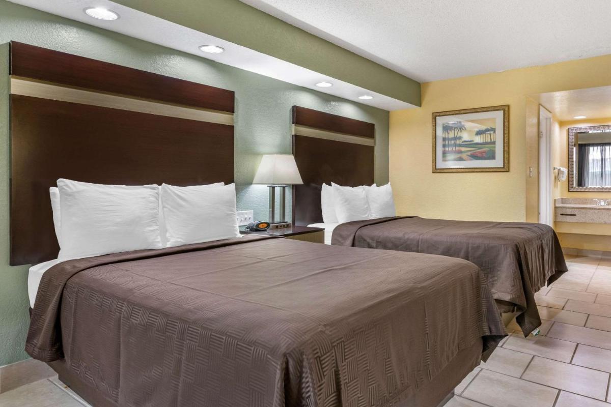 Clarion Inn International Drive - image 7