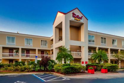 Red Roof Plus Orlando-Convention Center/ Int'l Dr