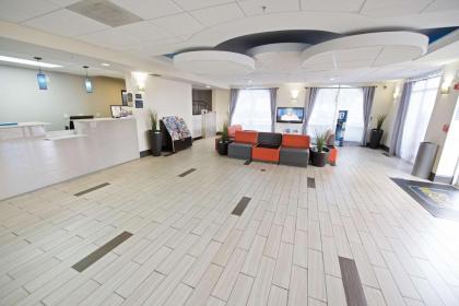 Best Western Airport Inn & Suites - image 5