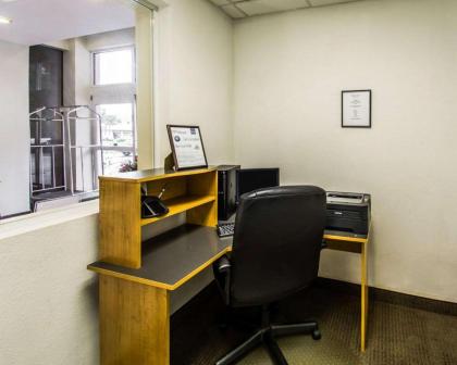 Sleep Inn & Suites Orlando International Airport - image 3
