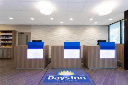 Days Inn by Wyndham Orlando Conv. Center/International Dr - image 21