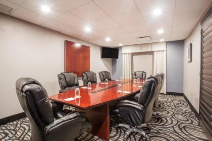 Wingate by Wyndham Convention Ctr Closest Universal Orlando - image 14