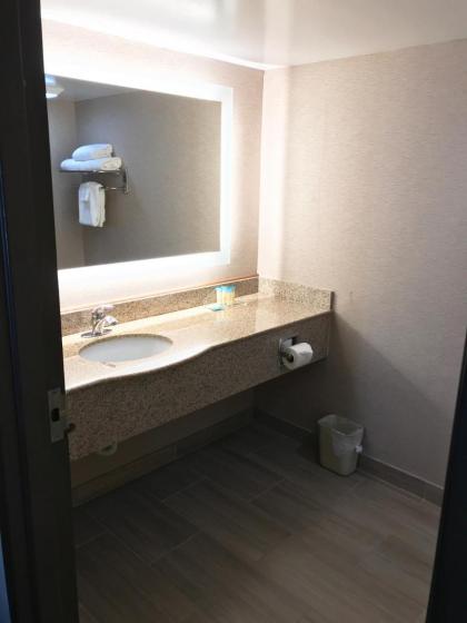 Wingate by Wyndham Convention Ctr Closest Universal Orlando - image 23