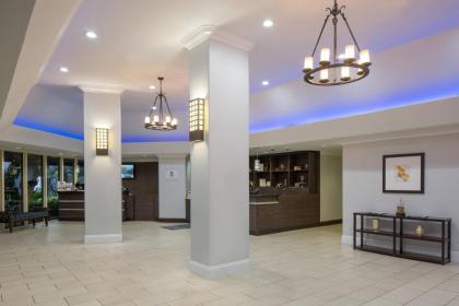 Four Points by Sheraton Orlando International Drive - image 10