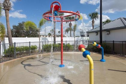 Four Points by Sheraton Orlando International Drive - image 2