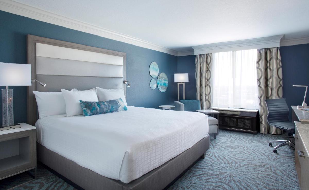 Rosen Centre Hotel - image 2