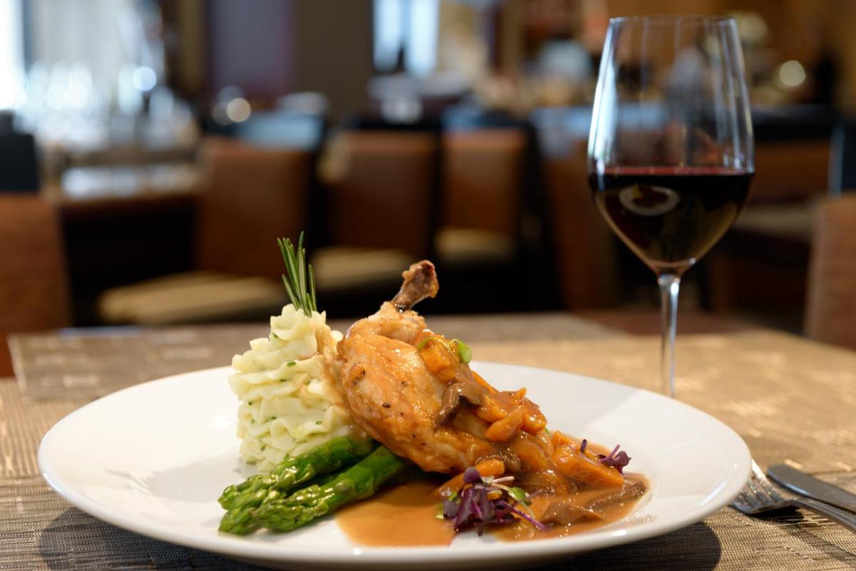Sheraton Suites Orlando Airport - image 7