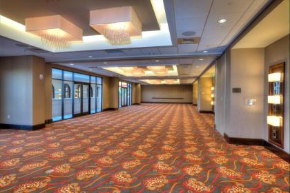 Ramada Plaza Resort & Suites by Wyndham Orlando Intl Drive - image 11