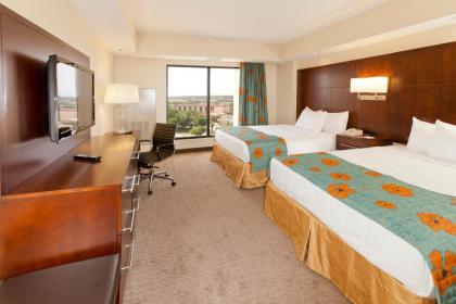 Ramada Plaza Resort & Suites by Wyndham Orlando Intl Drive - image 15