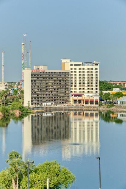 Ramada Plaza Resort & Suites by Wyndham Orlando Intl Drive - image 16