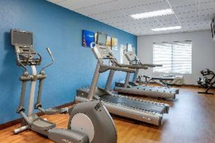 Comfort Suites Near Universal Orlando Resort - image 4