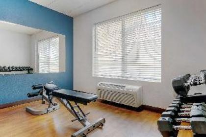 Comfort Suites Near Universal Orlando Resort - image 7
