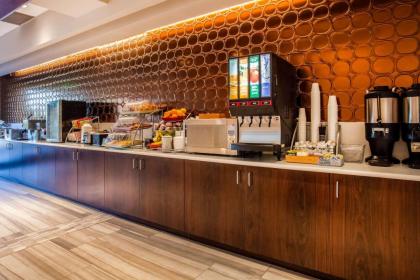 Wingate by Wyndham Orlando International Airport - image 14