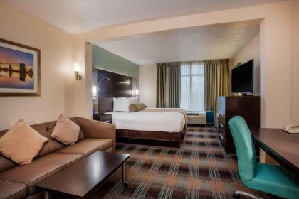 Wingate by Wyndham Orlando International Airport - image 17