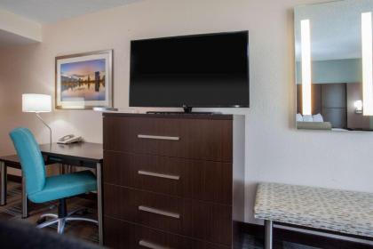 Wingate by Wyndham Orlando International Airport - image 21