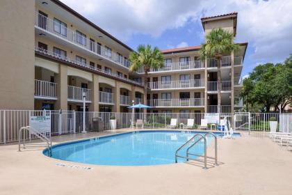 Mai Hana Hotel - International Drive - image 17