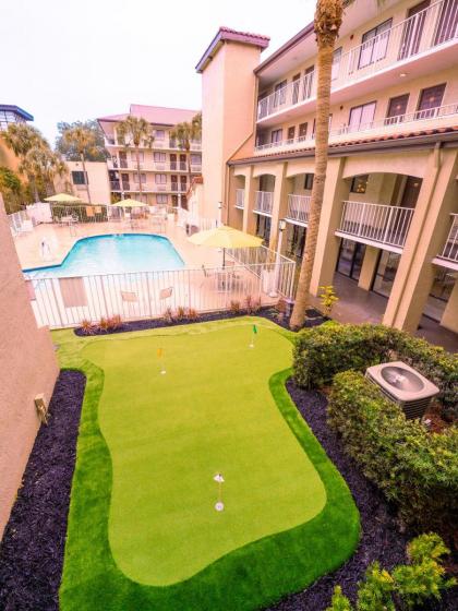 Mai Hana Hotel - International Drive - image 9