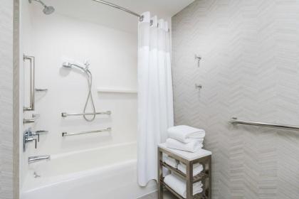 Courtyard by Marriott Orlando Downtown - image 17