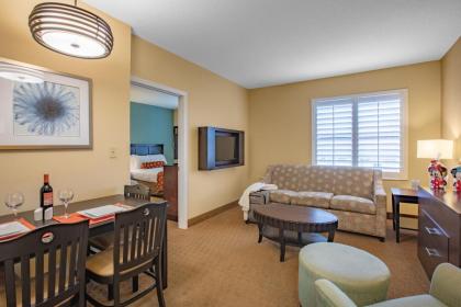Staysky Suites I-Drive Orlando - image 13