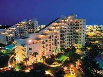 Enclave Suites a staySky Hotel & Resort