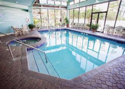 Enclave Suites a staySky Hotel & Resort - image 12