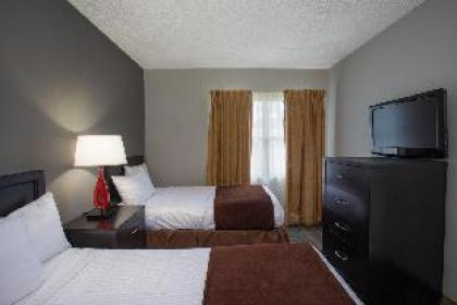 Enclave Suites a staySky Hotel & Resort - image 17