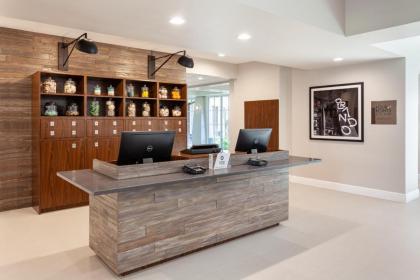 Four Points by Sheraton Orlando Convention Center - image 2