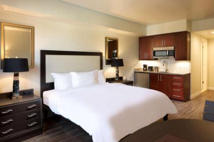 Las Palmeras by Hilton Grand Vacations - image 28