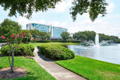 Renaissance by Marriott Orlando Airport Hotel