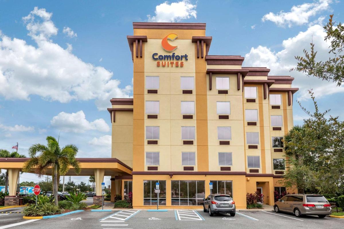 Comfort Suites Orlando Airport - image 2