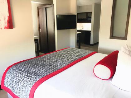 Ramada by Wyndham Suites Orlando Airport - image 16