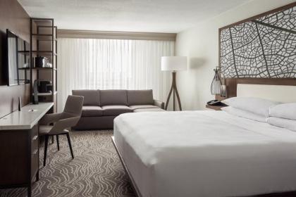 Marriott Orlando Airport Lakeside - image 10