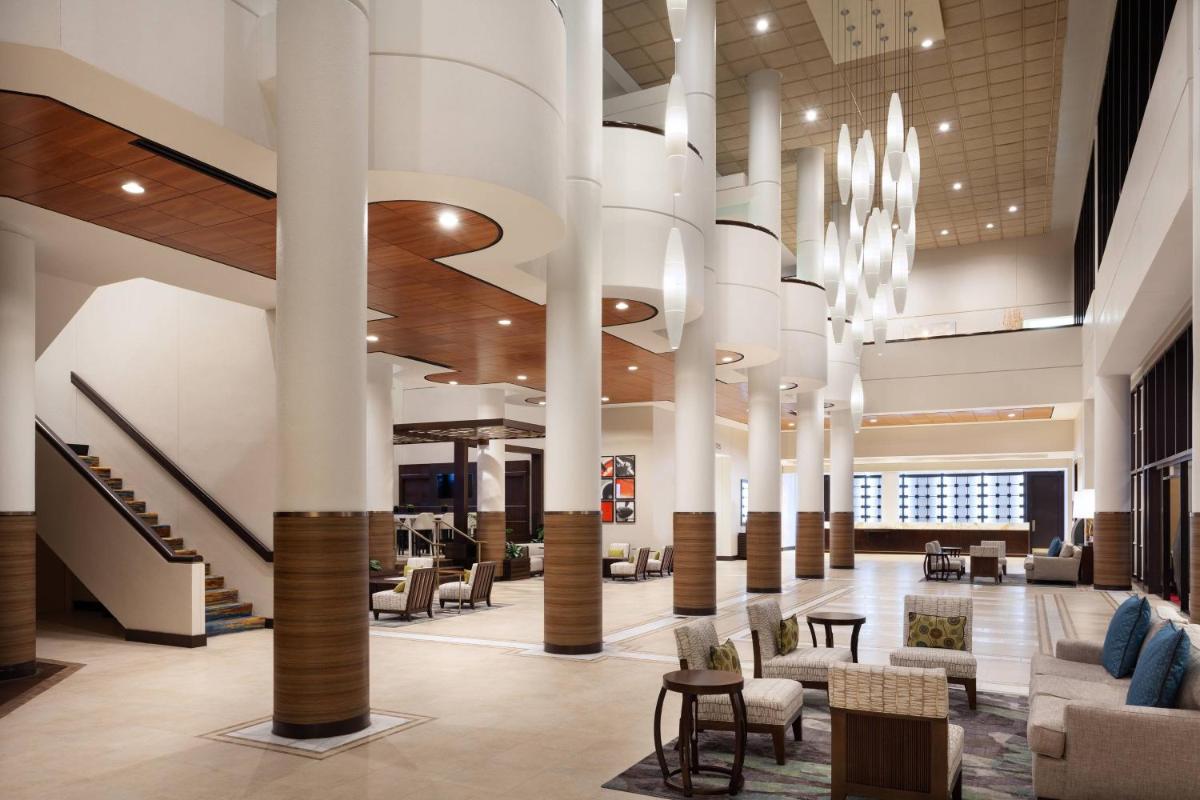 Marriott Orlando Airport Lakeside - image 5