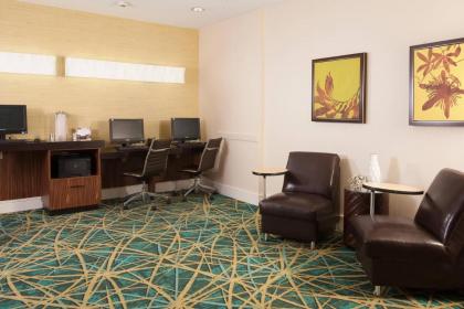 SpringHill Suites by Marriott Orlando Convention Center/International Drive  - image 11