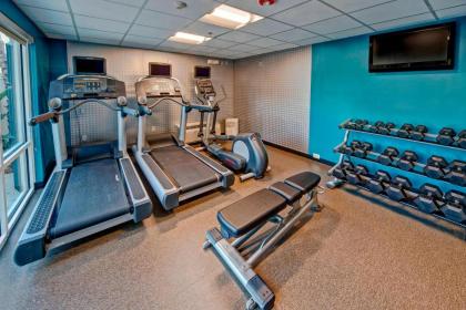 Fairfield Inn & Suites by Marriott Orlando Near Universal Orlando Resort - image 27